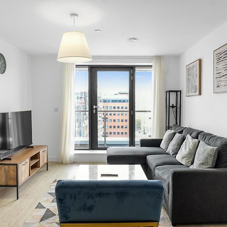 High Rise 2 Bedroom & 2 Bath Apartment With Parking, Balcony & Amazing View Манчестер Екстер'єр фото